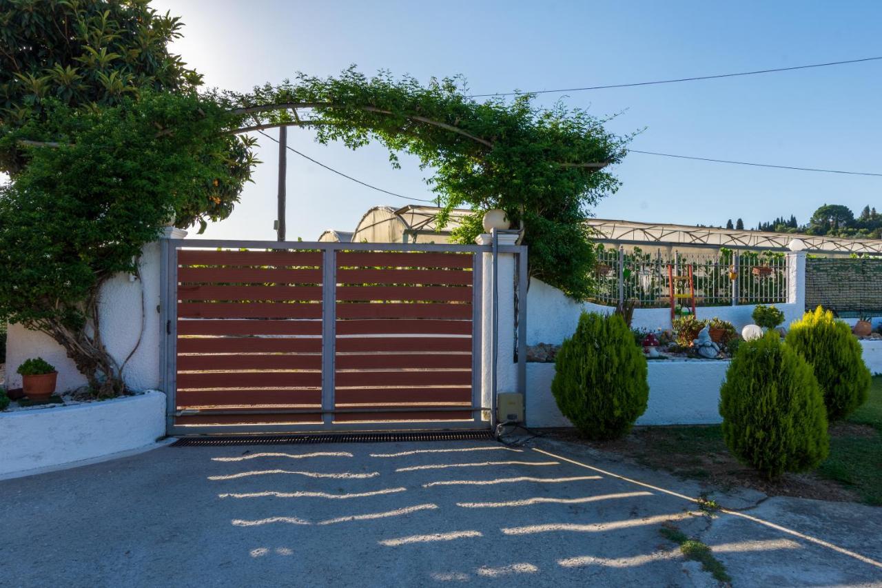 Aristotelis Apartment - Kanalia,Corfu Kastanéa Exterior foto